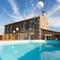 Gîte et Piscine