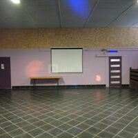 Salle avec écran