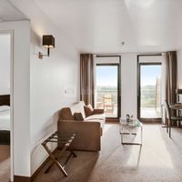 Golden Tulip Pornic Suites