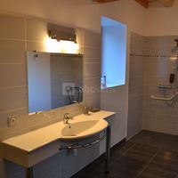 Salle de bain à mobilité réduite
