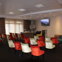 Le salon Augusta en format théatre