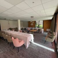 Notre espace bistrot champenois pour un repas de groupe