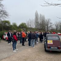 Activité team building : course d'orientation en 4L