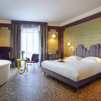 CHAMBRE DELUXE COMEDIE