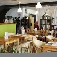 Salle et bar