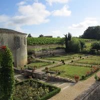 Les jardins à la française vus de la terrasse
