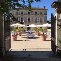 Vue de l'entrée sur la terrasse