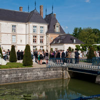 Cocktail dans la cour d'honneur