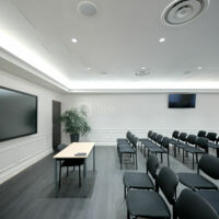 Salle 80m²