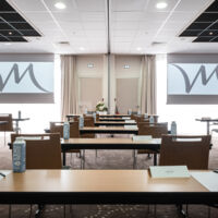 SALON 150m²