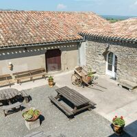 Cour extérieure de 200 m²