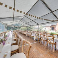 Terrasse couverte (chapiteau)
