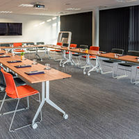 Salle ALTITUDE 1933 en U pour 30 personnes