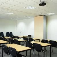 Salle de cours (50 personnes)