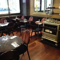 Le Dumas Café