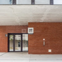 Entrée de l'immeuble Zero Newton