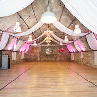 Salle de mariage du château de Bois Rigaud (Puy-de-Dôme) 120m²