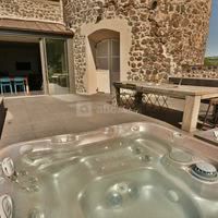 Jacuzzi château Puy-de-Dôme