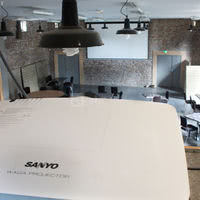 Vue du haut, espace sono/projection