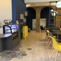 Le Tout Petit Café