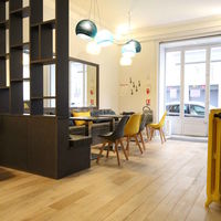 Le Tout Petit Café