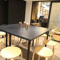 Le Tout Petit Café