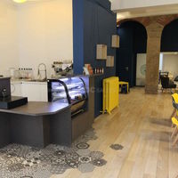 Le Tout Petit Café