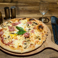 Pizza artisanale Regina