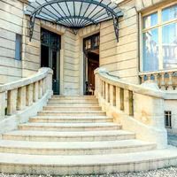 Royal Wagram