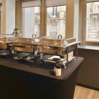 Chaptal - Salle cocktail et terrasse - Animation culinaire, buffet chaud
