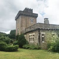 Château Type Moyen âge Avec Donjon