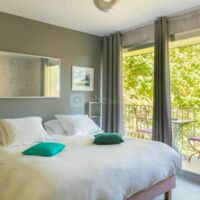 Chambre Orme dans notre maison d'architecte de 14 couchages