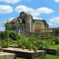 L'abbaye vue du Jardin Médiéval