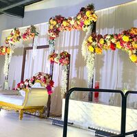 ECORATION PODIUM MARIAGE