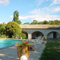 Pool-house, cuisine d'été