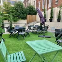 JARDIN PRIVATIF DE 120 M2