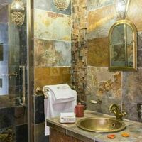 Les Portes de l'Orient