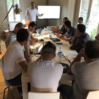 Réunion d'équipe commerciale