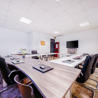Salle de réunion 14 personnes
