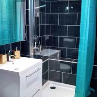 La salle de bain de la suite familiale