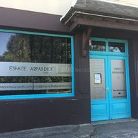 FACADE ENTREE COTE RUE