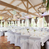 SALLE DES LUSTRES