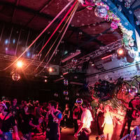 La Halle en soirée