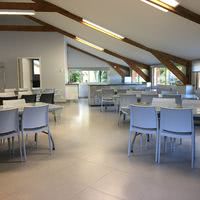 Intérieur salle des fêtes guidel