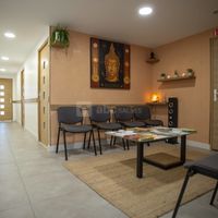 Salle d' attente des cabinets