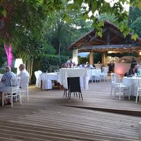 Le domaine de la tuiliere salle de reception mariage a nans les pins