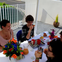 Réception autour de la piscine