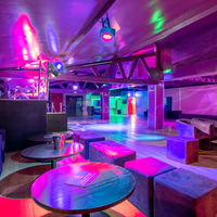 Salon piste de danse