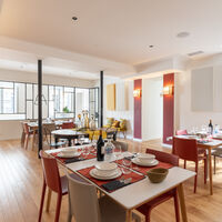 Salle à manger 50m2 - Modulable : style réunion, théâtre, table en U, déjeuner,...