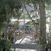 Entrée salle extérieure